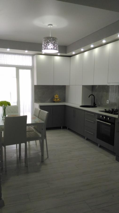 Apartament Lux Sect. Riscani Chişinǎu Buitenkant foto