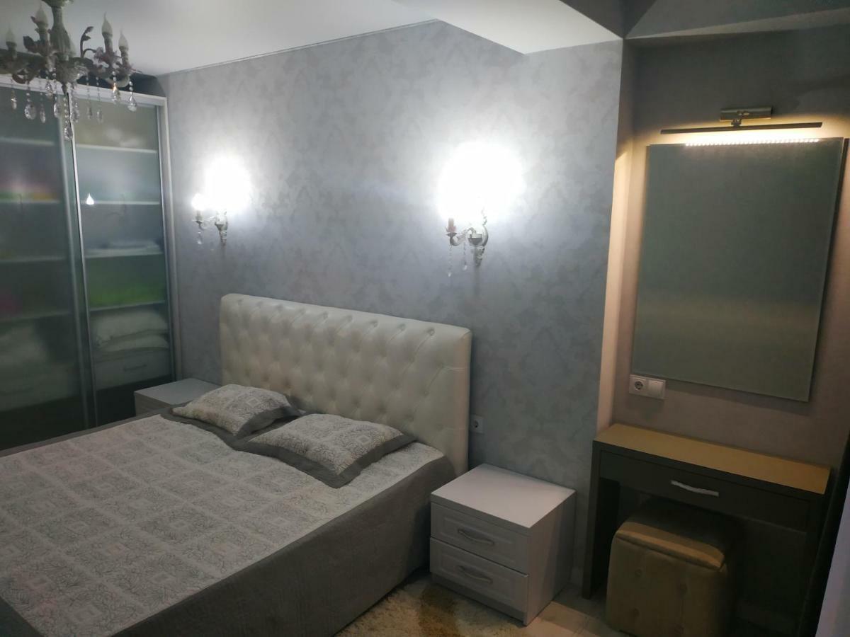 Apartament Lux Sect. Riscani Chişinǎu Buitenkant foto